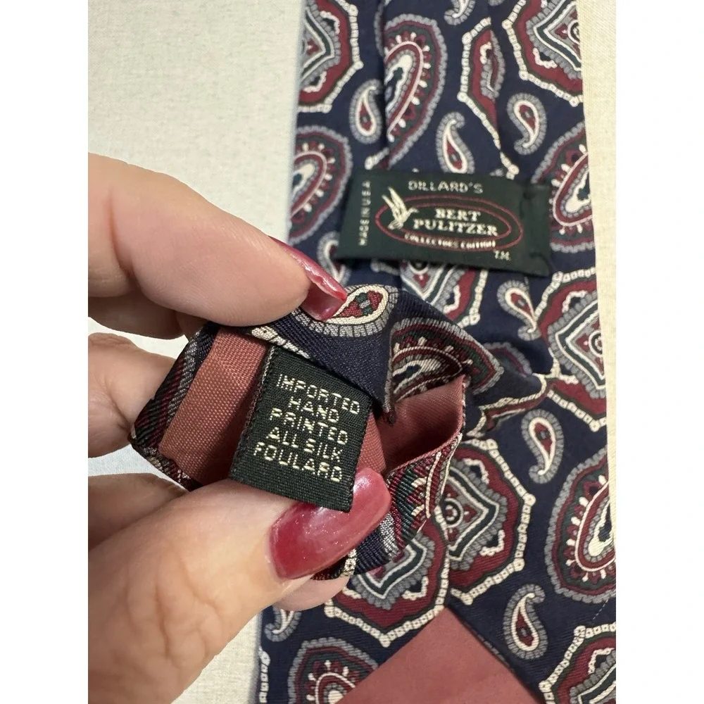 Bert Pulitzer All Silk‎ Paisley Tie 3.5
